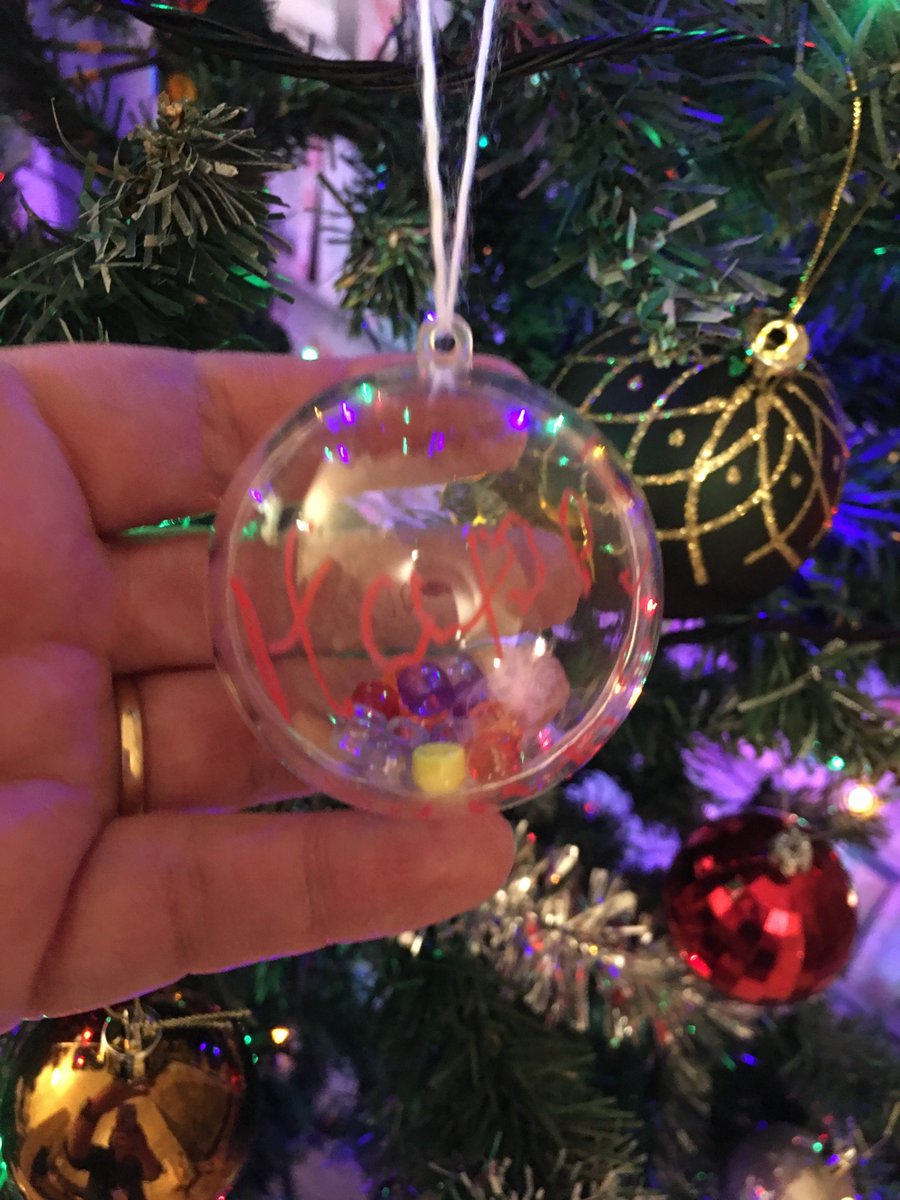 HealthcareAster's tweet photo. It really is Christmas now at Birdscroft Nursing Home! Everyone enjoying Christmas bauble making. Getting ready for our Christmas tree competition.
#birdscroft #ashtead #ashteadvillage #Christmas #makingchristmas #samjeebun #AsterHealthcare #shethjeebun https://t.co/KKn8hjXtfh
