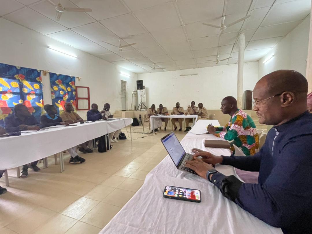 J-10
Podor a abrité jeudi 1er décembre un CDD d’information sur l’organisation du #foruméconomiquedePodor prévu du 12 au 16 décembre prochains.
Invite particulière a été faite aux populations, notamment, les jeunes et les femmes, les médias locaux, pour une implication massive.