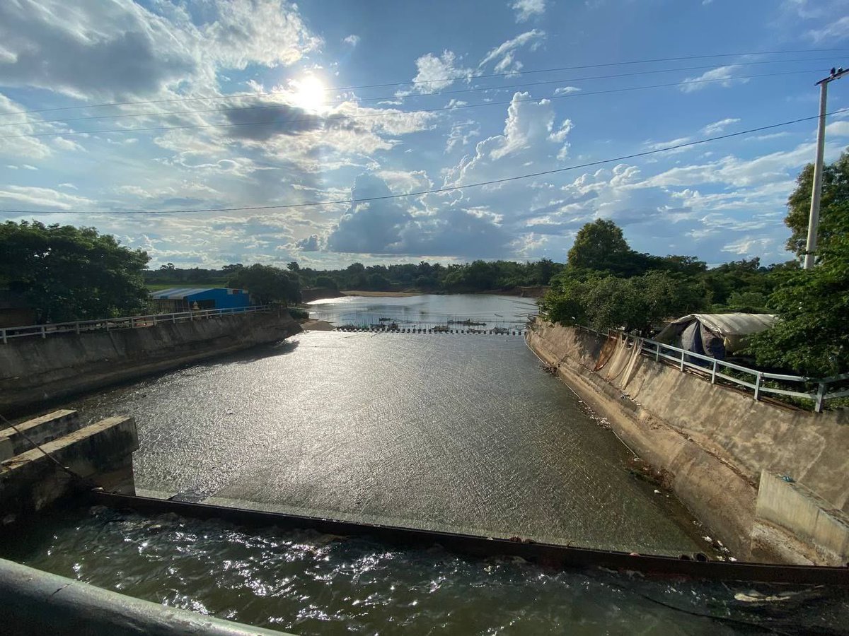 TomovaMarie's tweet photo. Reflecting on productive @WorldBankWater discussions on water security and #climate resilience for Cambodia, including key priorities: integrated river basin and flood risk management, water allocation planning 💦 modernized irrigation and water storage. https://t.co/2CF6PZ55h2