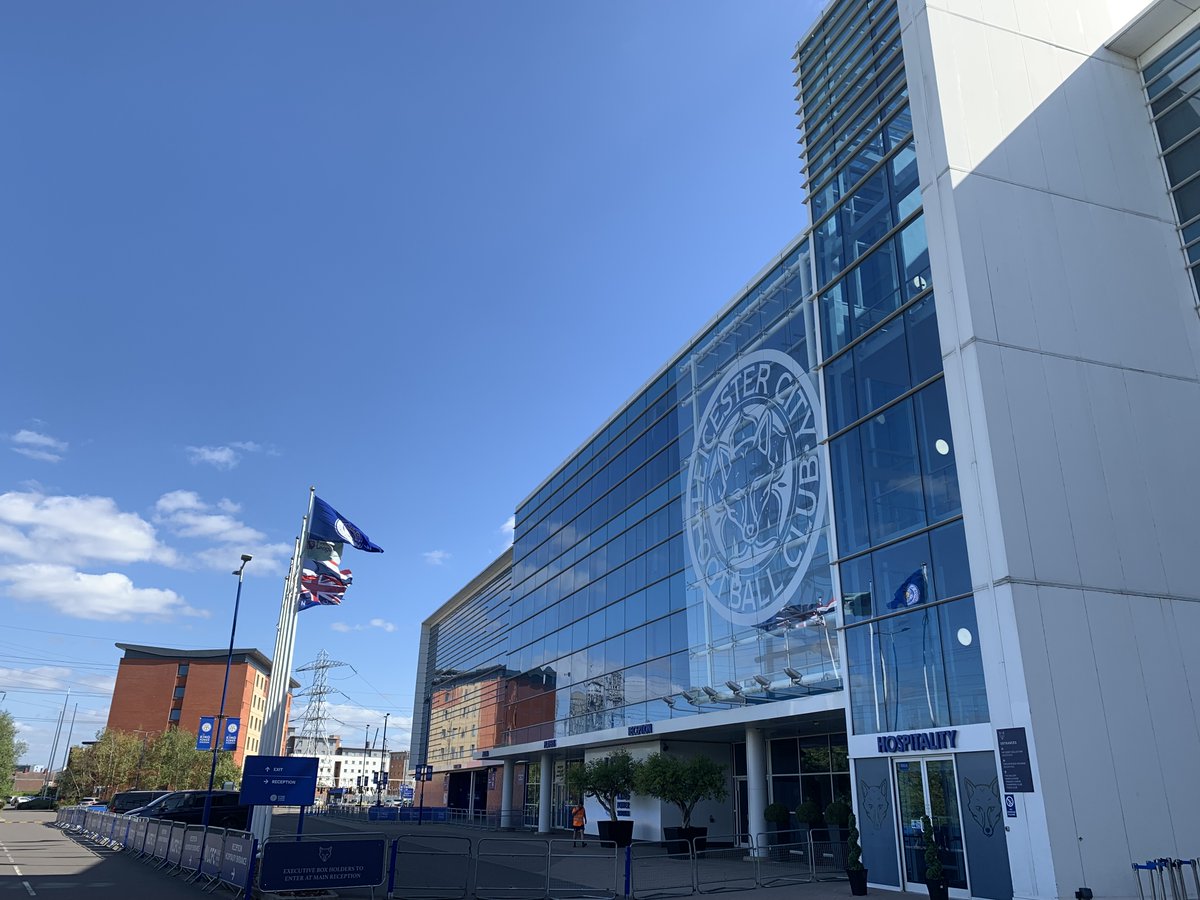 MattTsport's tweet photo. I’m excited to announce I have recently started a new role as a Content Executive for @LCFC 👨‍💻 

An amazing opportunity to be working for a Premier League club and in England’s top divisions 🦊💙 https://t.co/9CwrRHQhdk