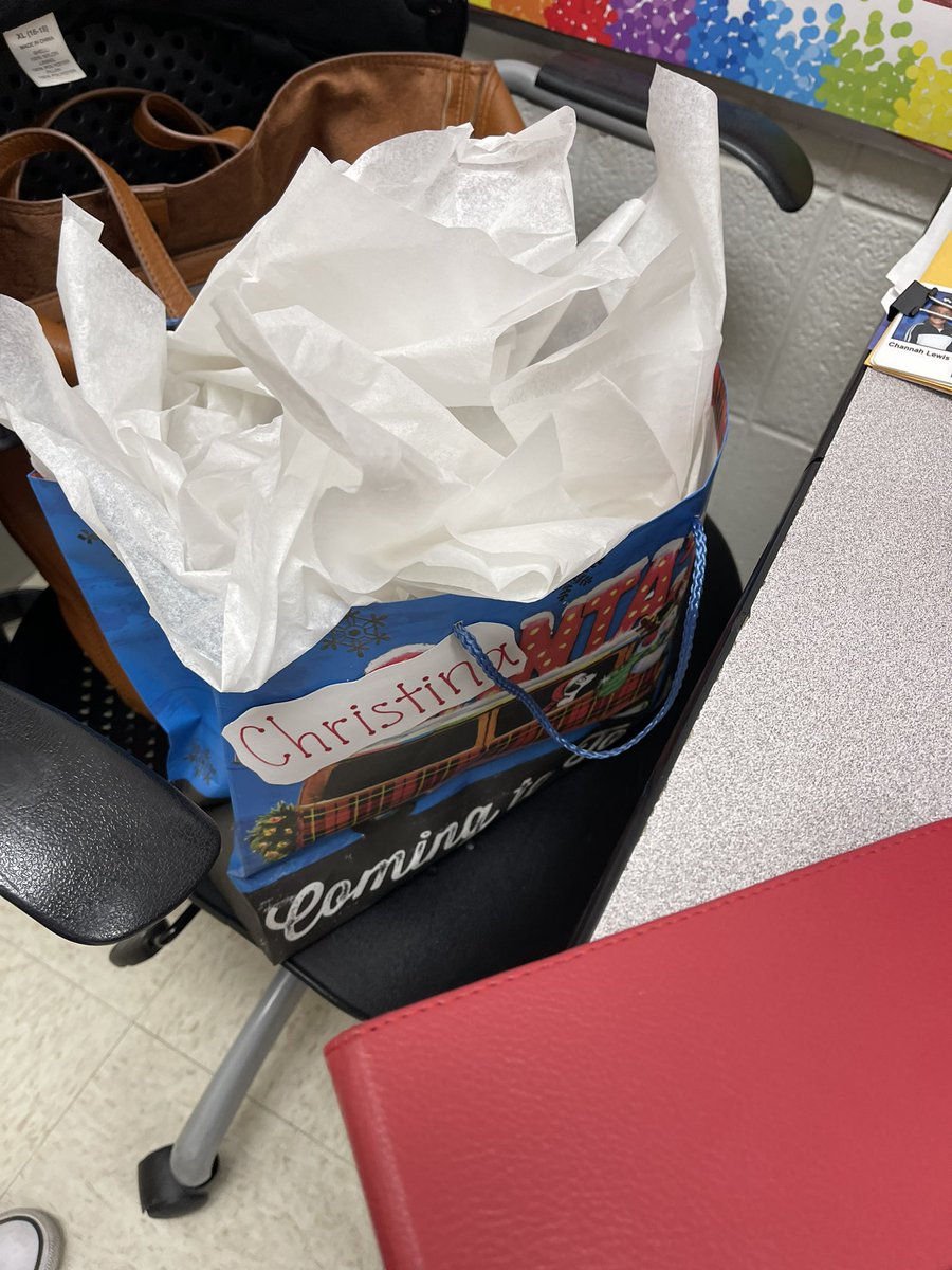 Mrs. Meza tweet media