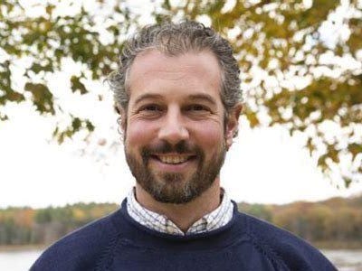 FCStudios16's tweet photo. For Next Gen Farmers, Evolving The Land Trust Structure Is Key: With 400 million acres of U.S. farmland expected to change hands over the next two decades, the time for transformation in land ownership is now. A conversation with Ian McSweeney of… https://t.co/4muOtMNYQN https://t.co/KRnEmk2Oxy