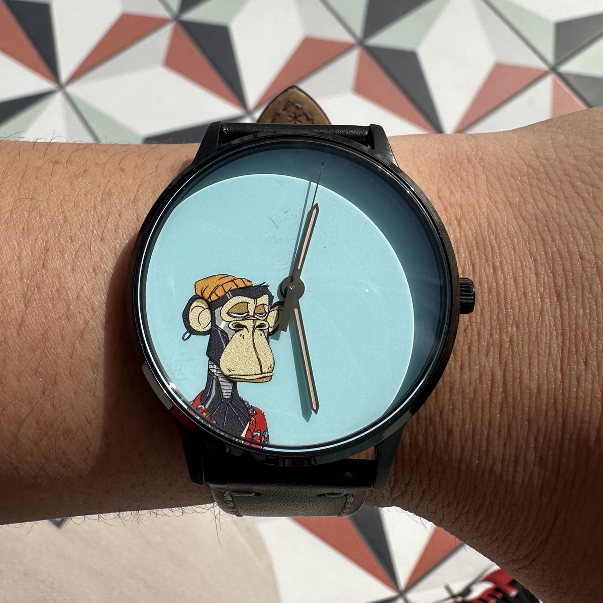 beijingdou's tweet photo. Watch out! It's Maui Primetime. Thank you @timex @daz3d for this sample with my ape. #timexgoesape https://t.co/mNPQy0R9C0