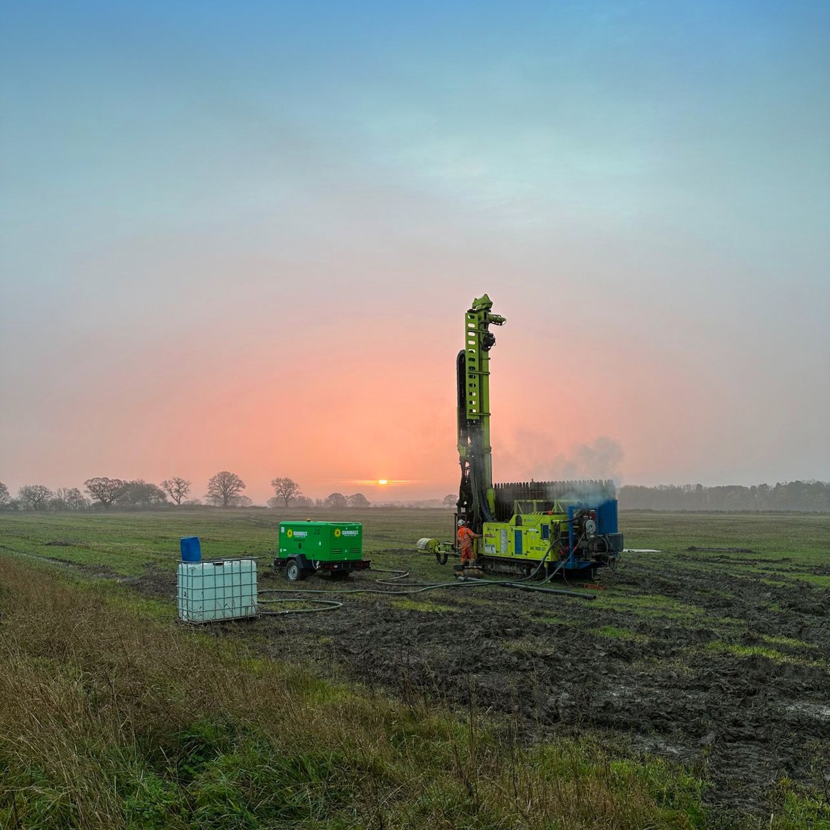 thesiriusgroup's tweet photo. A lovely sunrise to accompany the Sirius Geotechnical team out on a cold and frosty Friday morning for site investigation works.
#TheSiriusGroup #WeAreSirius #geotechnical #geotechnicalengineering #siteinvestigation #rotarydrilling #landremediation #sunrise #FridayFeeling https://t.co/q75rI0Ghcl