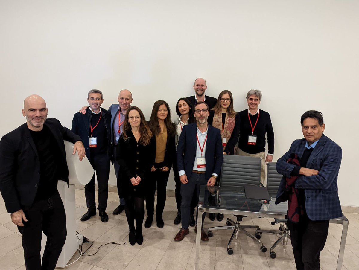 King's Parkinson's (@kingsparkinsons) on Twitter photo Thatās a wrap! What a fabulous two days weāve had here @ <a href="/KingsIoPPN/">Institute of Psychiatry, Psychology & Neuroscience</a> with <a href="/movedisorder/">MDS</a>ās teaching course bringing neurology and psychiatry together under the lead of Prof <a href="/KRayChaudhuri1/">K Ray Chaudhuri</a> and Dr @ChristosGanos! Thanks to all the amazing faculty and the attendees! Till next time! Thatās a wrap! What a fabulous two days weāve had here @ <a href="/KingsIoPPN/">Institute of Psychiatry, Psychology & Neuroscience</a> with <a href="/movedisorder/">MDS</a>ās teaching course bringing neurology and psychiatry together under the lead of Prof <a href="/KRayChaudhuri1/">K Ray Chaudhuri</a> and Dr @ChristosGanos! Thanks to all the amazing faculty and the attendees! Till next time!