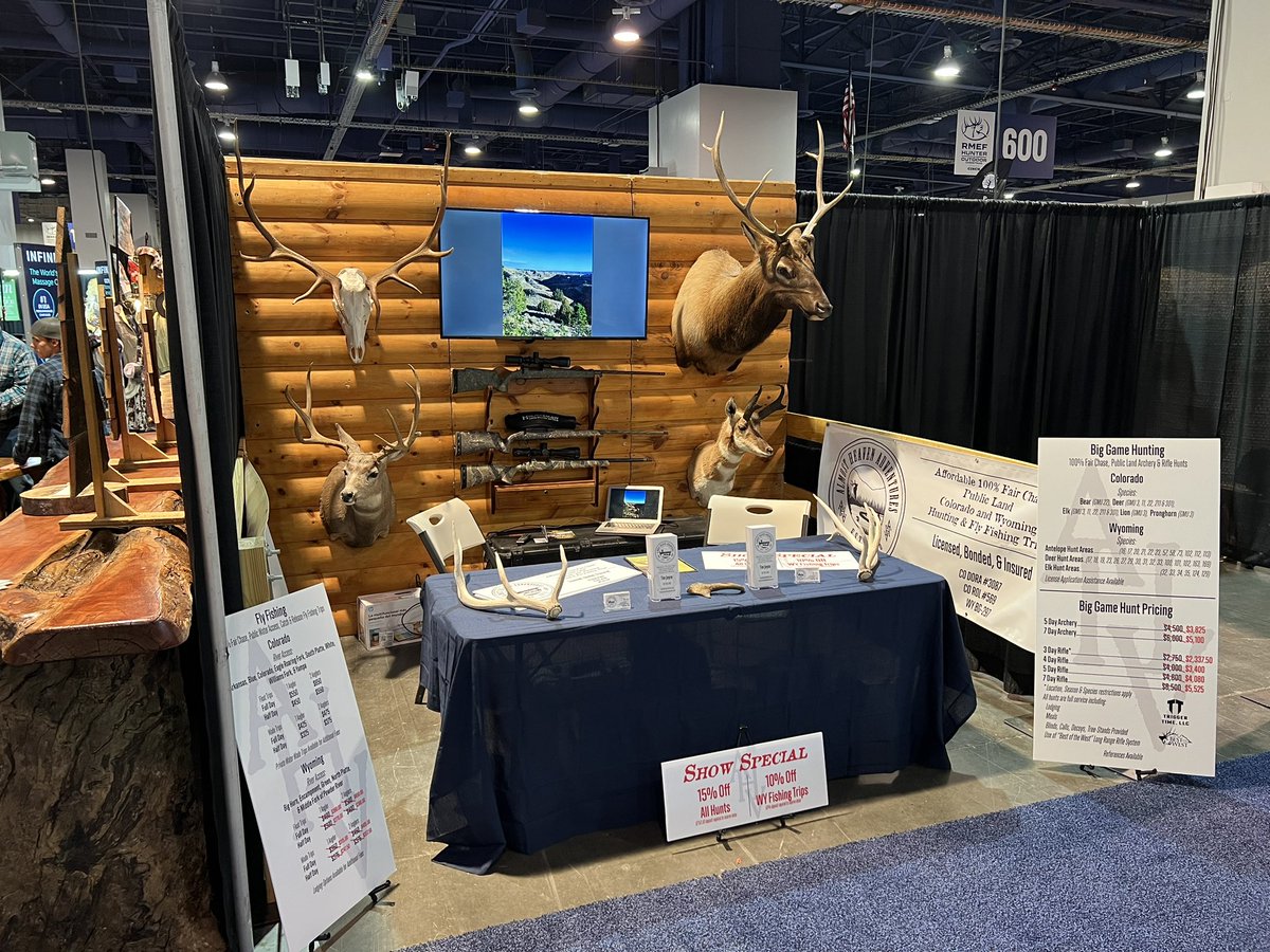 AlmostHeavenAdv's tweet photo. Day 2 @ RMEF Hunter &amp; Outdoor Christmas. Stop by Booth 824 to take advantage of our Show Specials - 15% off all hunts &amp; 10% off Wyoming fishing trips. 
.
.
.
@RMEF @TroutUnlimited @LasVegasNFR @PRCA_ProRodeo https://t.co/1qc2G1UmR6