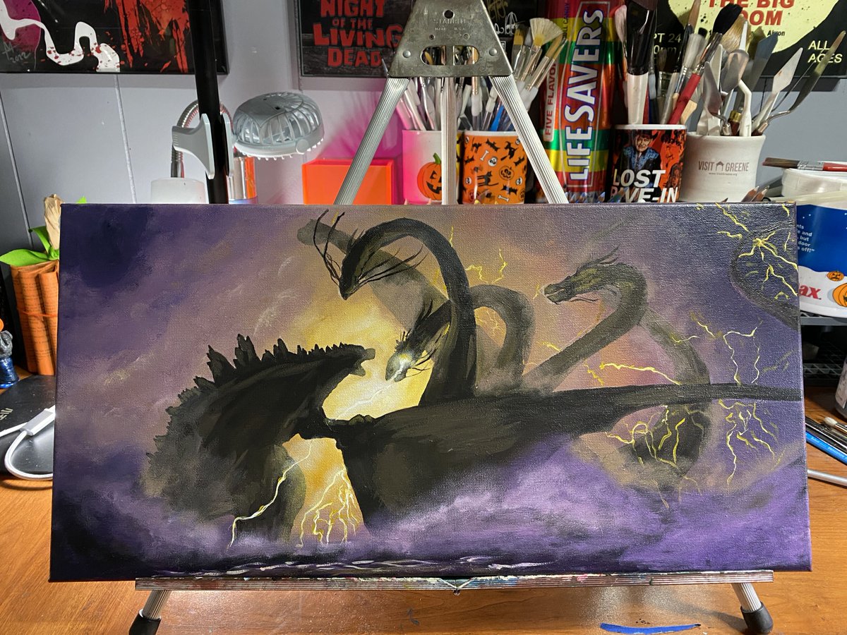 Dani@1331Studios💀📷🎨🎃 on Twitter: "Completed Ghidorah/Godzilla acrylic ...