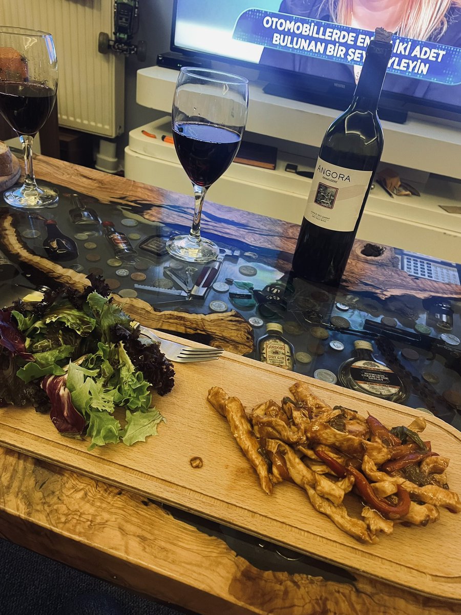 sametceylan5461's tweet photo. 🍷 https://t.co/urA8kCOMSH