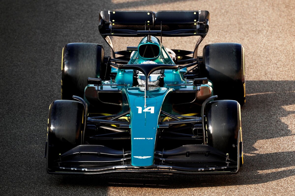 Adrián. tweet media