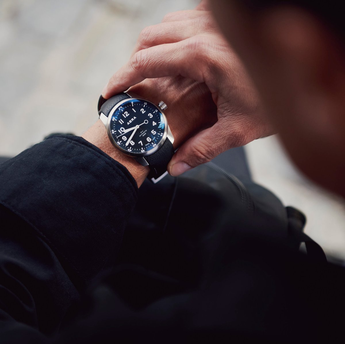 wornandwound's tweet photo. @AeraInstruments timepieces are unabashedly purposeful and substantial—streamlined in fit and finish but distinctively tool-first in form and function. Check out our full feature on Worn &amp; Wound to learn more about Aera Instruments.

Click to read:
https://t.co/jfju4Sf5cN https://t.co/b2U8xjmsl4