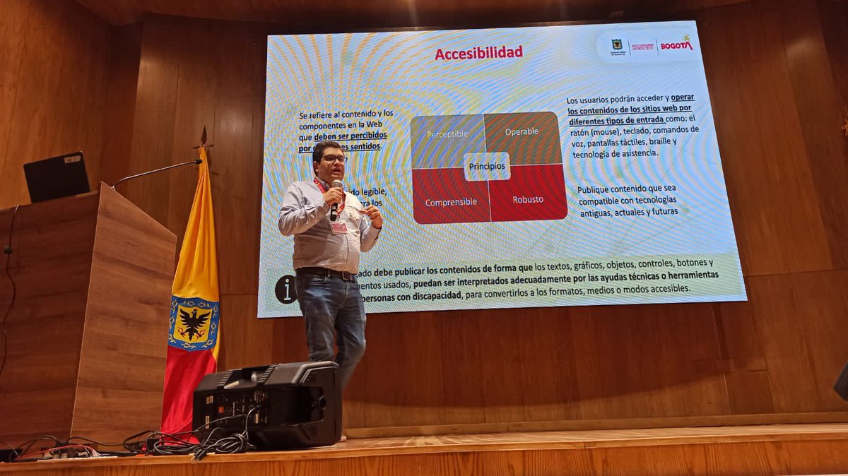 ConsejeriaTIC's tweet photo. Estuvimos formando en accesibilidad web y documentos digitales 🌐 a más de 100 colaboradores de @Ambientebogota, con el fin de mejorar el acceso a la información pública en línea y dando cumplimiento a la resolución 1519 de 2020. https://t.co/6usDG2K0lw