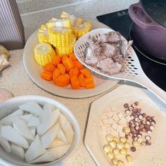 dajoshgardner's tweet photo. While the sun is warm and the breeze is not dry, make a pot of Longjing, drink slowly and quietly enjoy the rare afternoon time, good afternoon https://t.co/UYvArdt5JP