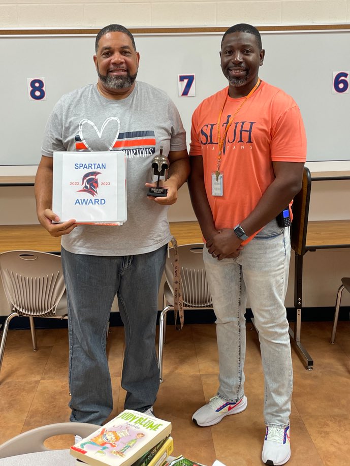 Started Friday with our new drum line in the rotunda and naming our “Rockstar of the Month” Mr. Boggs and our “Spartan of the week” Mr. Calvin! It’s a good day at SLJH! #7LJHpride @spartan_speak