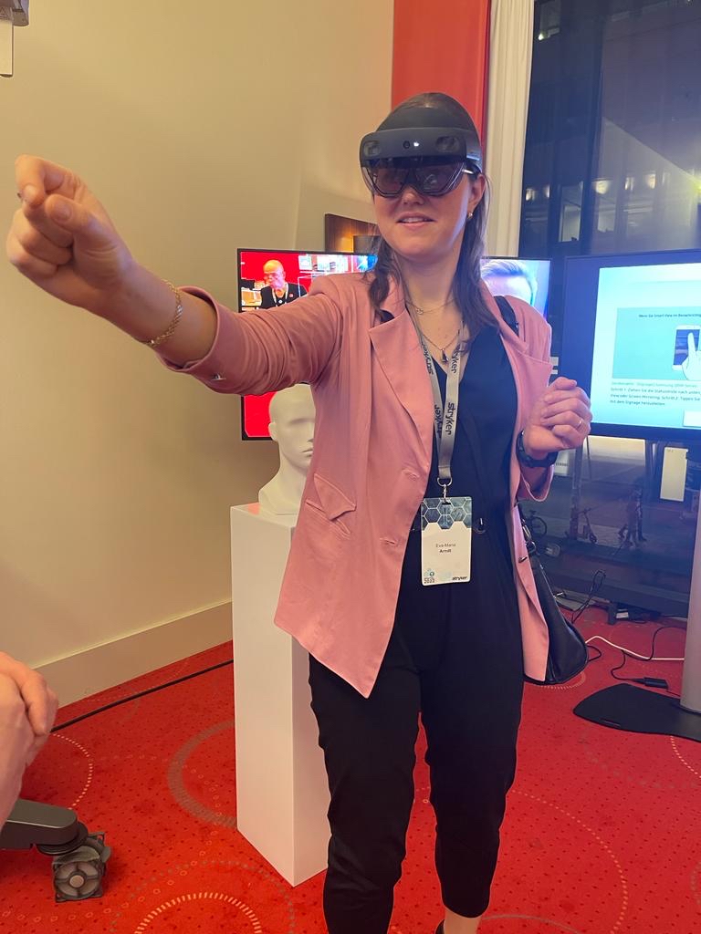 DocPfoe's tweet photo. Our first day of the OTDigital2022 is done and we had a blast! Great minds having great discussions about Digitalisation in Orthopaedics and Traumatology. Here are some impressions from today. Tomorrow we will keep going!
#OTDigital #orthopaedics #traumatology #digitalisation https://t.co/r5MfVReqte