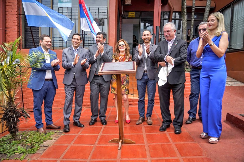 Acompañamos en #Oberá la inauguración del juzgado de Paz N°2 y el juramento de su titular Mara Nelly Ferber.
El acto lo encabezaron la Pdta. del Superior Tribunal de Justicia, Rosanna Pía Venchiarutti Sartori y el diputado <a href="/passalacquaok/">Hugo Passalacqua</a>.

#HagamosQueLoBuenoCrezca
<a href="/gobmisiones/">Gobierno de Misiones</a>
