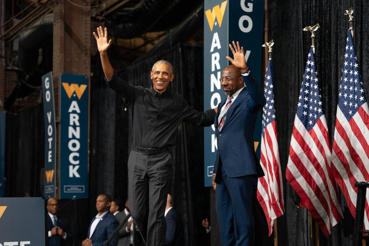 841920Meema6's tweet photo. @timcorrimal @GottaLaff @RockyMntnMike @BlueDotInTexas @Wary12 @lipdesign @BWheatnyc @T4booboo @Cathy47204163 No one is funnier than Out-of-fucks-Obama
Obama:
“Herschel been talking about issues that are of great importance to the people of GA Is it better to be a vampire or a werewolf?
This is a debate that I once had myself.. when I was 7”
https://t.co/Ks0nghTLvv
#RevdUp
#WarnockForGA https://t.co/FAYkdeQ2OK