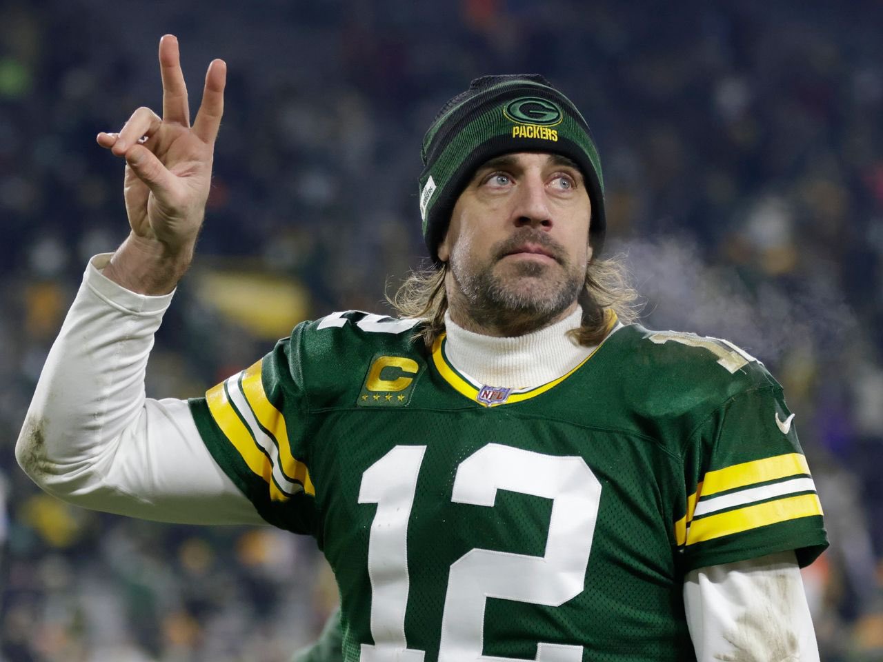 Happy 39th birthday to the goat himself, aaron rodgers 