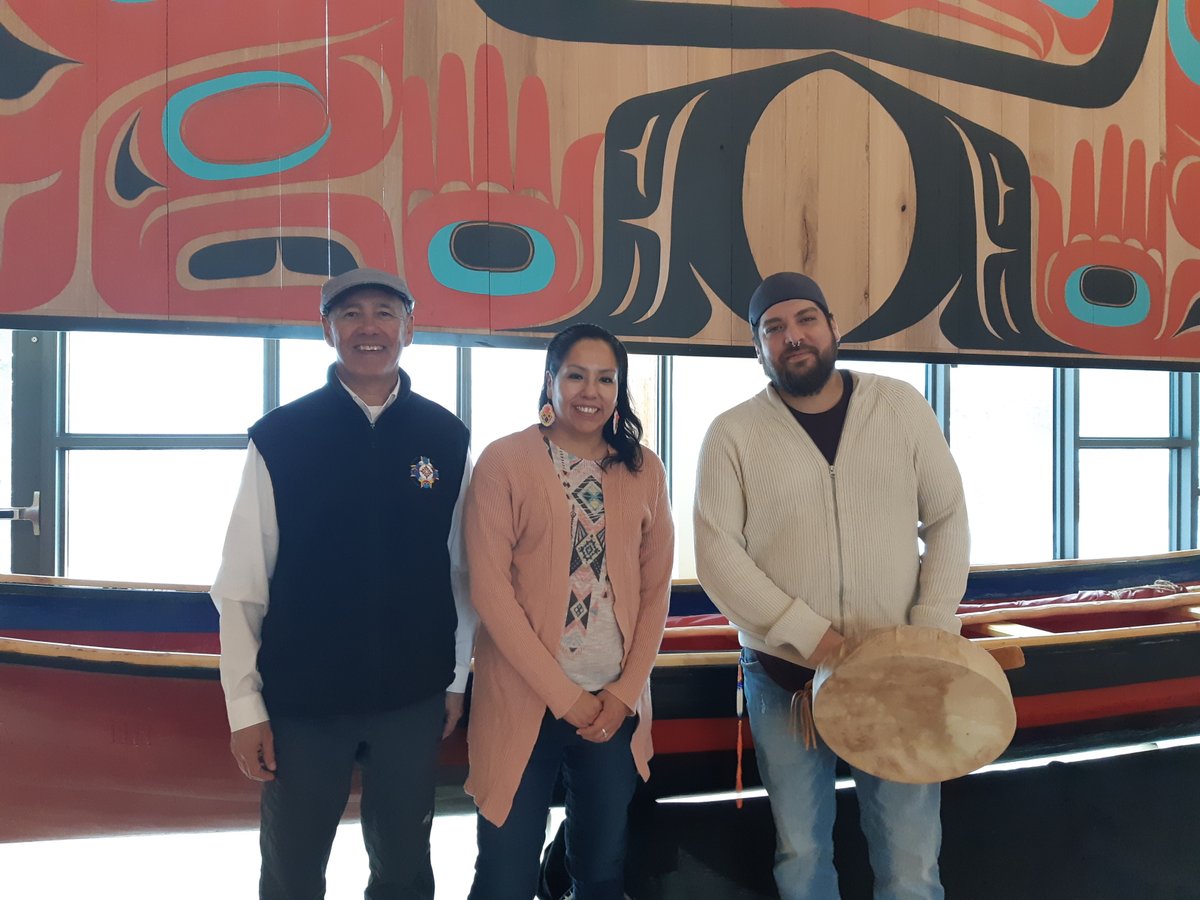 FESACalgary's tweet image. More updates from Shawna and @TedNorris5!

Shawna and Ted are in the Yukon as part of the #PathwaysProject, which is funded in part by the Government of #Canada

#Indigenous #tourism #Hospitality #community #nonprofit @GCTFN @CarcrossCommons @WhitePassRail