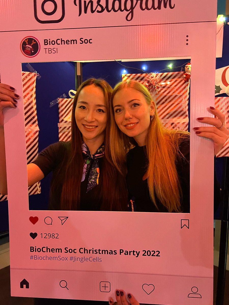 At the <a href="/BiochemSocTCD/">TCD Biochemical Society</a> Christmas Party! 🎄🎉🥳