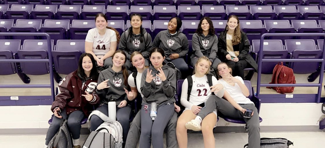 JV with a 55-15 win over Emerson 👏 keep 👏 it 👏 up 👏