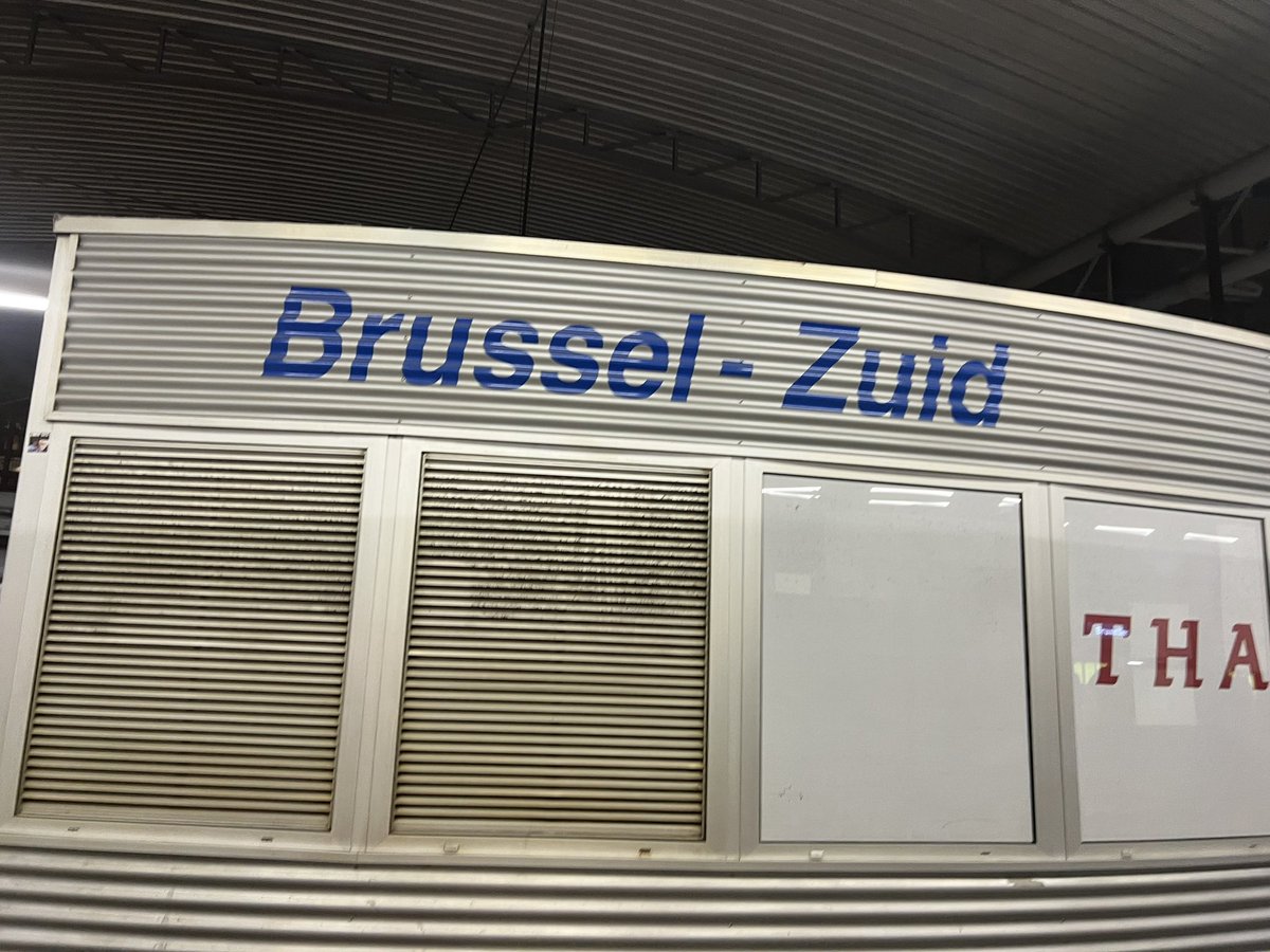 Just landed in Brussels for the last #measurecamp of the year! Looking forward to seeing again old friends and discovering new faces tomorrow. <a href="/MeasureCampBru/">MeasureCamp Brussels</a>