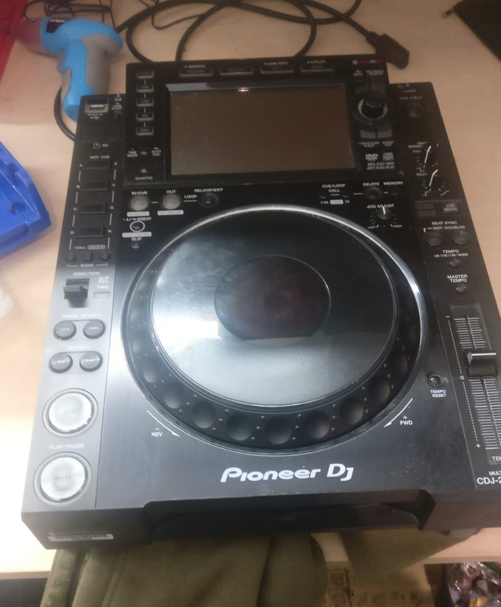 MageeSound's tweet image. Back in the workshop! 🔧