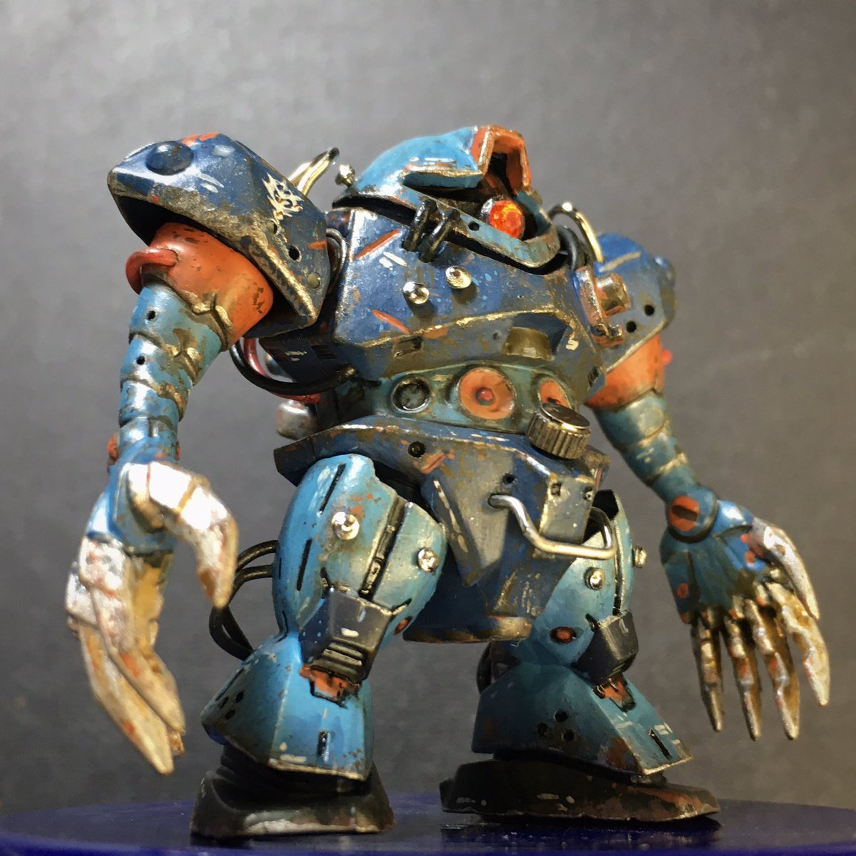 hobby_n_smith's tweet photo. My custom toy FW Gundam converge Gogg “MOSASAUR”
#gundam #toycustom #fw #fwconverge #fwgundamconverge #Figure #toyrepaint #repaint #gundamcustompaint #toy #robot #toyphotography #acrylicpainting https://t.co/I24V7F9oMb