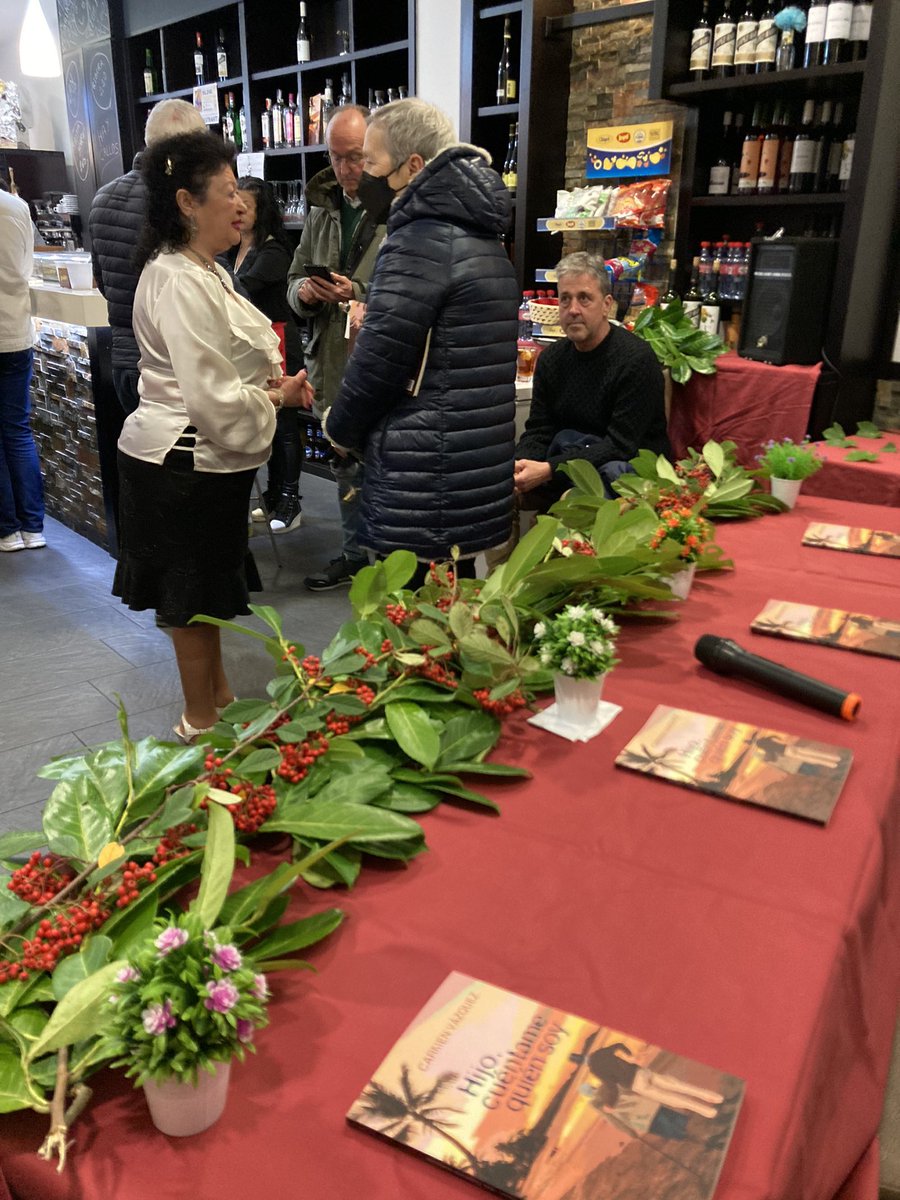 libpilarica's tweet photo. En breves momentos comienza la presentación del nuevo libro de Carmen Vázquez, estamos en El Maestrante!!!!
#librerialapilarica #presentacionesdelibros #mieresdelcamín #biblioasturias #libelista #bookshoop #todostuslibros https://t.co/1oUGdLDiyP