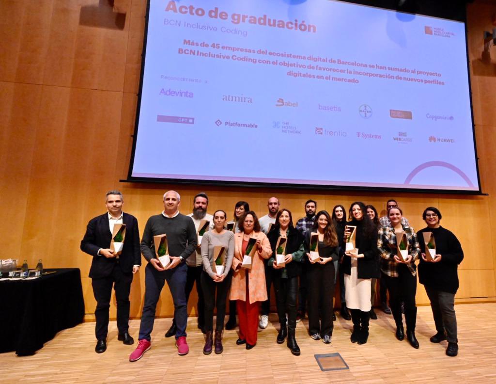BDTalent's tweet photo. 🏙 Invitamos a las empresas @Adevinta @atmira_oficial @BABELgrupo @Basetis, @BayerEspana @bergerlevrault @CapgeminiEngES @gft_es @Platformable @thehotelsnet @trentia @tsystemscom @WebCargoSL @Huawei a recoger un homenaje por su compromiso y labor en #BCNInclusiveCoding. https://t.co/Ic9Oh4pu9F