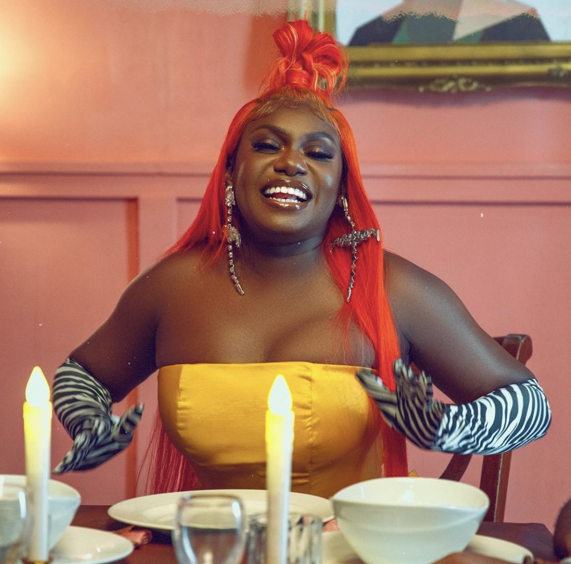 PumpinTheOG's tweet photo. Bless your Friday evening with this new visuals from the queen of Afro-house
Watch @officialNiniola “FUKU” Video
https://t.co/xMjtSwYII1
#NiniolaFukuVideo https://t.co/pIJwu7FflX