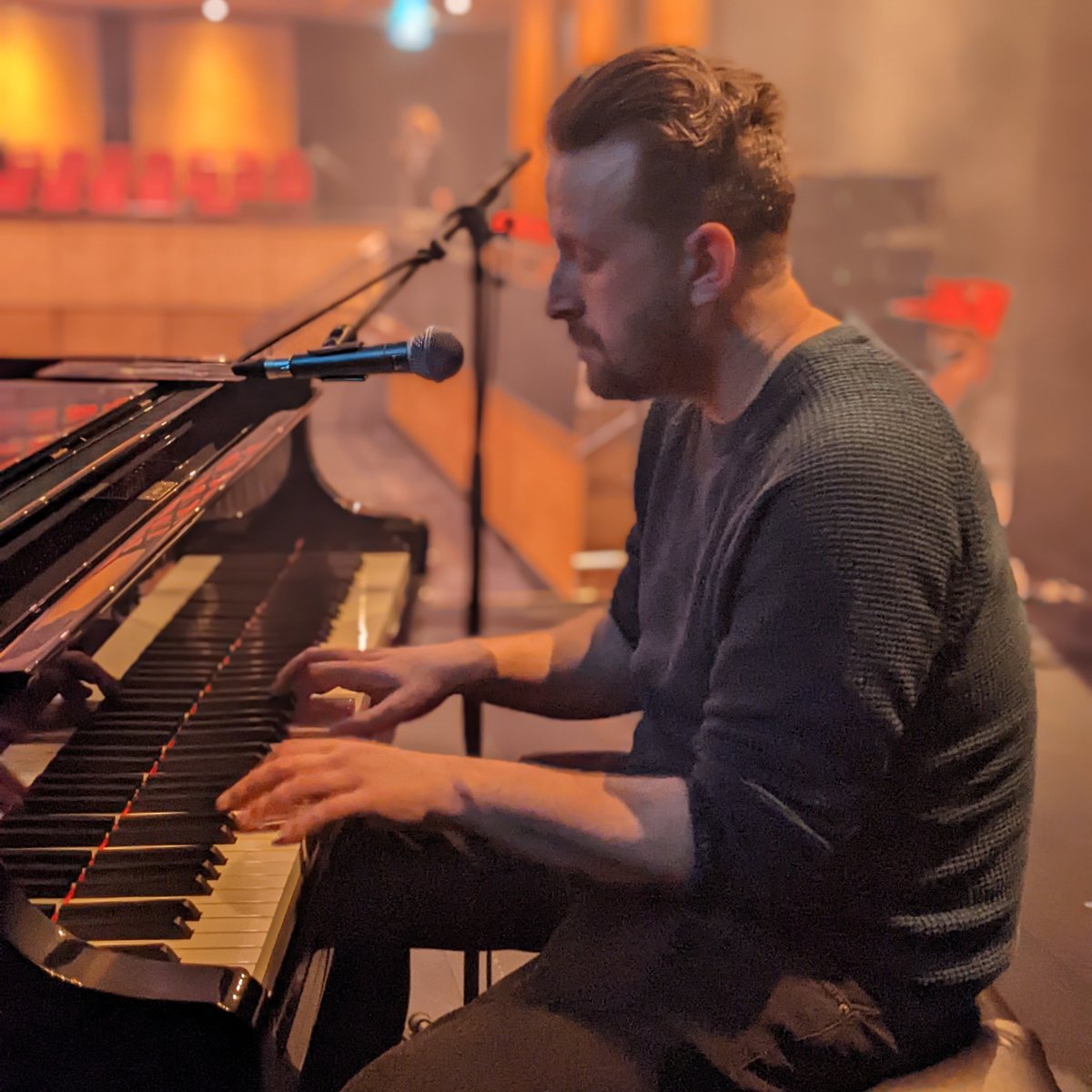 Listening to Barry rehearse.
Backstage perks 👌