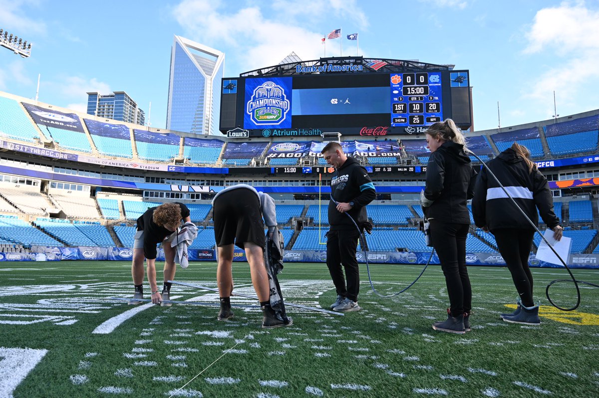 TurfgrassTiger's tweet photo. Truly one of the most incredible moments in our program’s history. Our students were tasked with working alongside the @Panthers grounds crew, prepping the field for the ACC Championship. Thank you, @TifDan14, for bringing the next generation to the professional on stage. https://t.co/KBPBLqErQb