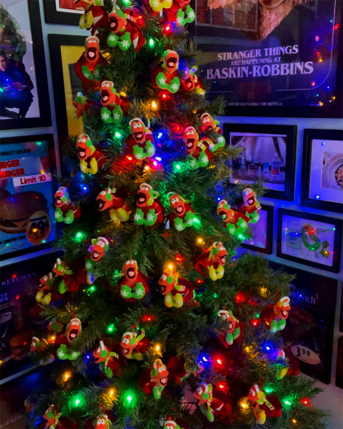 Dinosaur Dracula tweet media