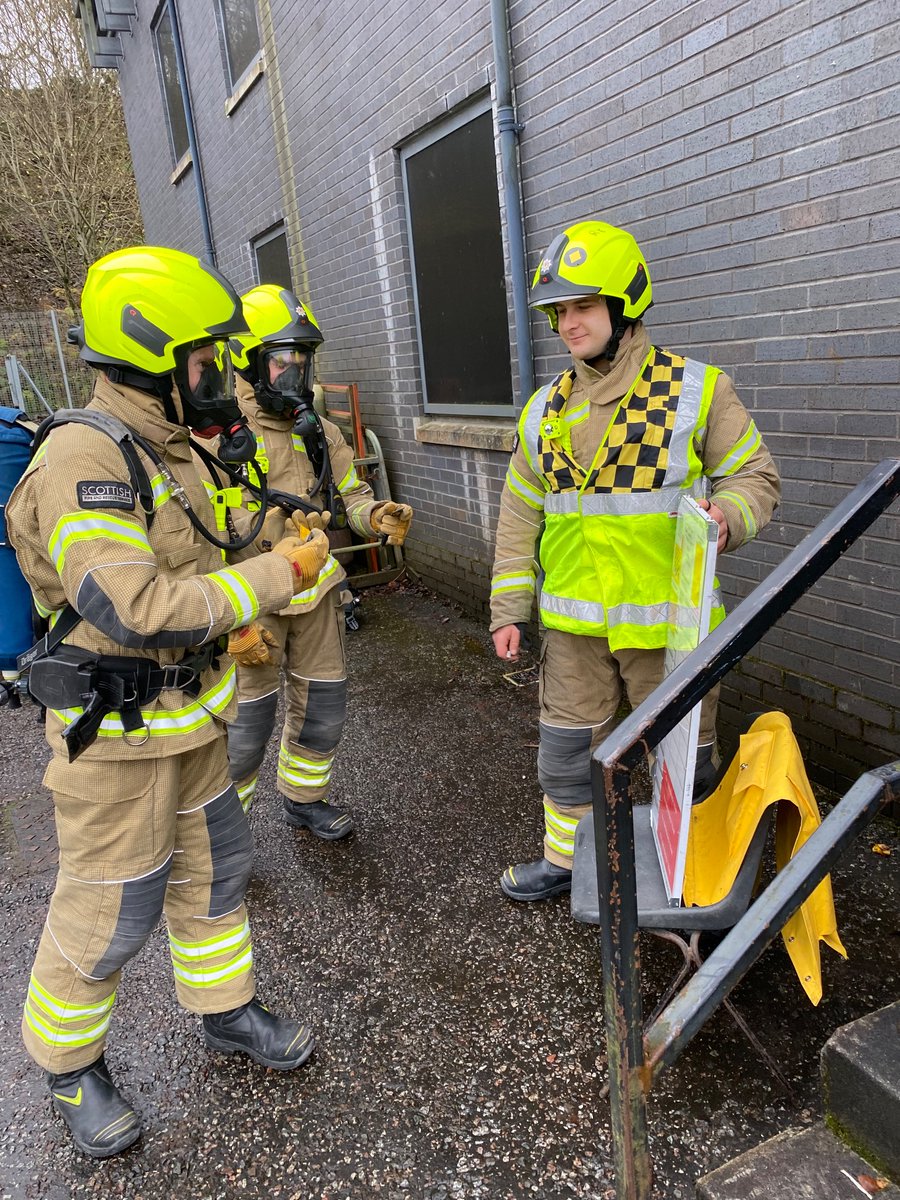 abewdhq's tweet photo. Students from New Cumnock, Girvan  Barra, Coll, Dunoon, Tobermory, Lochgilphead, Dalmally, Appin, Carradale, Lochgoilhead &amp; Lismore completed 5 days of BA search and rescue at Oban. Next week onto fire behaviour. #Oncall #SFRS #workingwithus🔥🚒 https://t.co/taIS5KXdIR