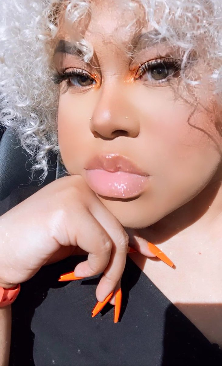 ️ 𝗛𝗼𝗹𝗹𝘆 𝗕𝗲𝗿𝗿𝘆. on Twitter: "I miss the blonde! 👱🏽‍♀️🥹"