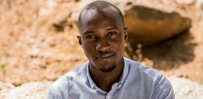 F_Desouche's tweet photo. Nigeria : un jeune chrétien refuse de renier sa foi et de se convertir à l’islam, les djihadistes de Boko Haram tentent de le décapiter avec un couteau-scie
https://t.co/6zMEXaAj2w https://t.co/rYCeRV07RJ