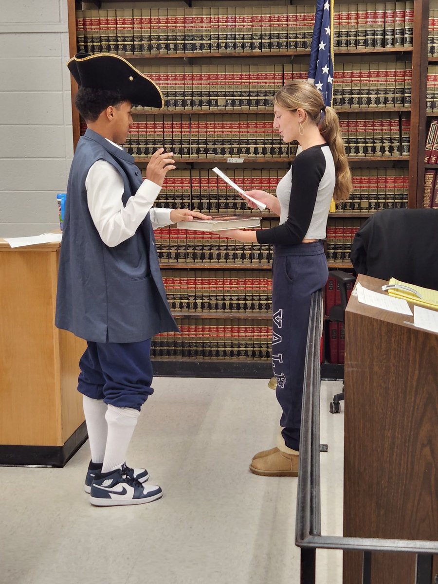 Northport-East Northport English and Library Depts tweet media