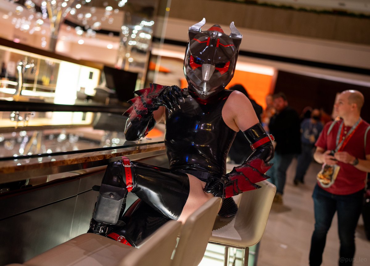 "What's a pretty little thing like you doin at a joint like this?"
📸 <a href="/Pup_Leo/">Kory💜Miki💙Razz</a> #MFF2022