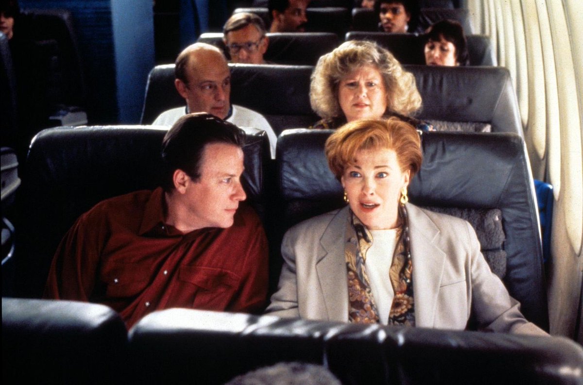 Alle Nationalspieler des FC Bayern nach der Landung aus Doha am Münchner Flughafen gesichtet - bis auf Sané.