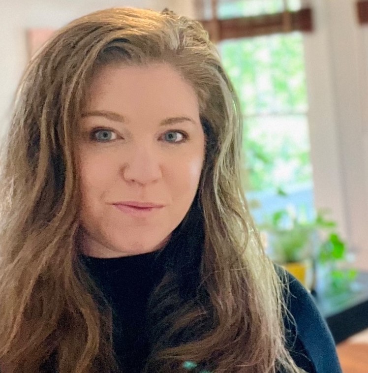 Meet <a href="/leslieakirk/">Leslie Kirk</a>, CEO of @InnsenaComms and member of <a href="/hellozorya/">Zorya Foundation</a>'s donor match group! 

We hit our goal and you've donated enough for us to provide A L M O S T 23 childcare grants to mothers in medicine! donorbox.org/mothers-in-med…