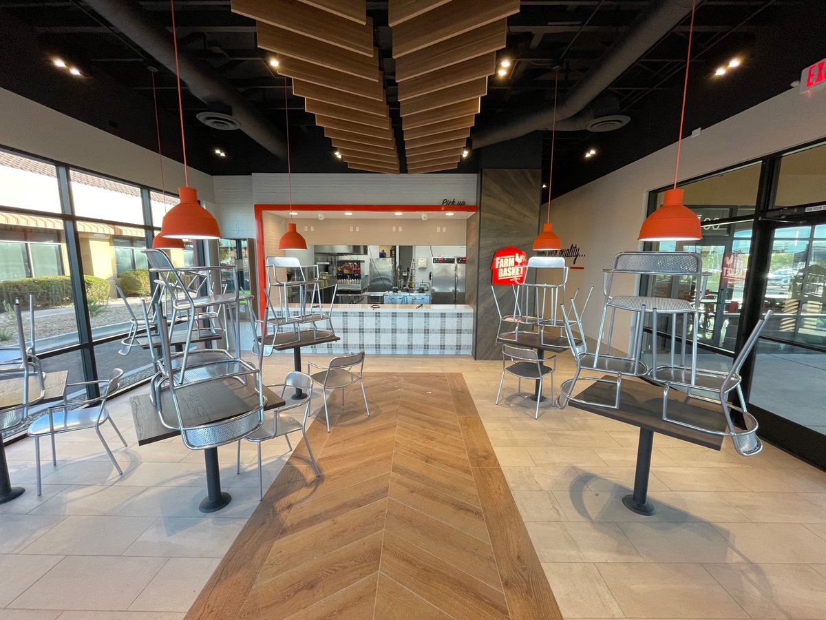 DapperCompanies's tweet image. The iconic Farm Basket will be opening soon at our Winterwood Pavilion at Sahara &amp;amp; Nellis. Can't wait for the Clucker, the Gobbler, the Clucketos and all the other yummy staples on the Farm Basket menu to be available to residents of the Eastside.