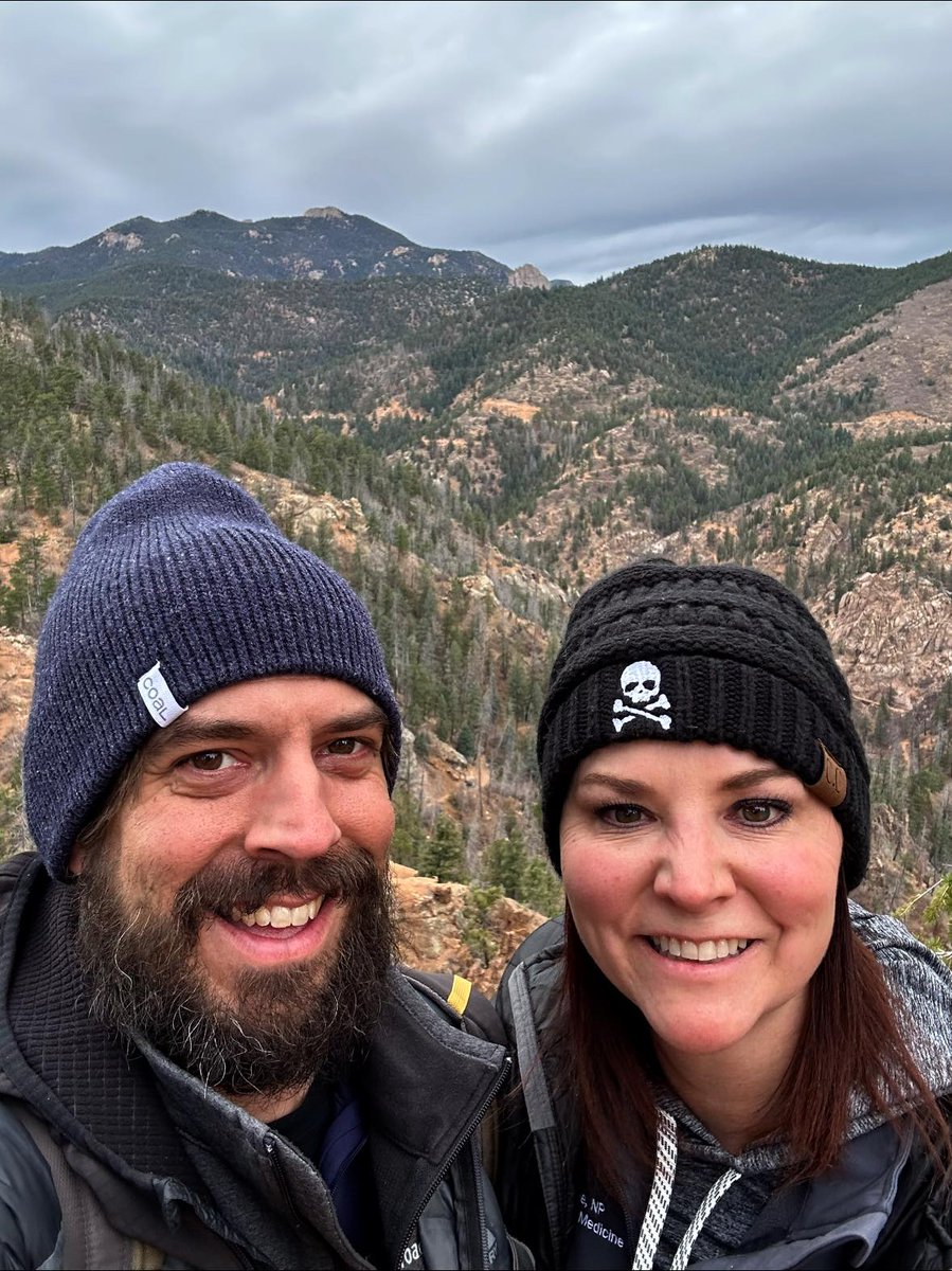 ListenThroughMe's tweet image. Hit 100 days straight of sobriety on Sunday. So thankful to be on this journey of recovery and to have such an amazing and beautiful support person along side of me. Thank you for everything @JoyFine55535979, I couldn’t have done it without you! #RecoveryPosse