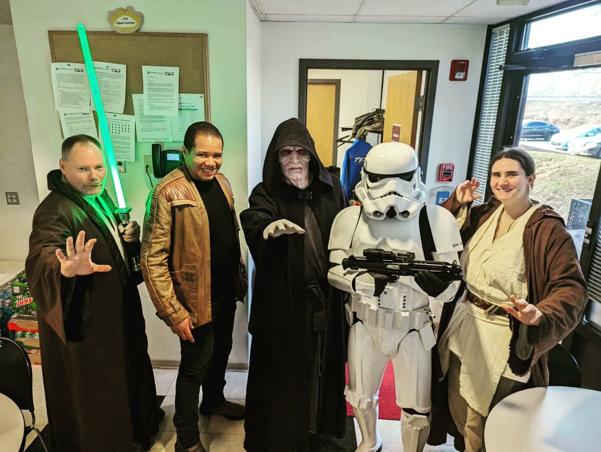 starwarsindiana's tweet image. Yesterday (1 December 2022) @Bloodfin and @mosespabase had the honor to take part in a @MakeAWish event hosted by @wzpl. We hope that all the Wishers enjoy their wishes!
