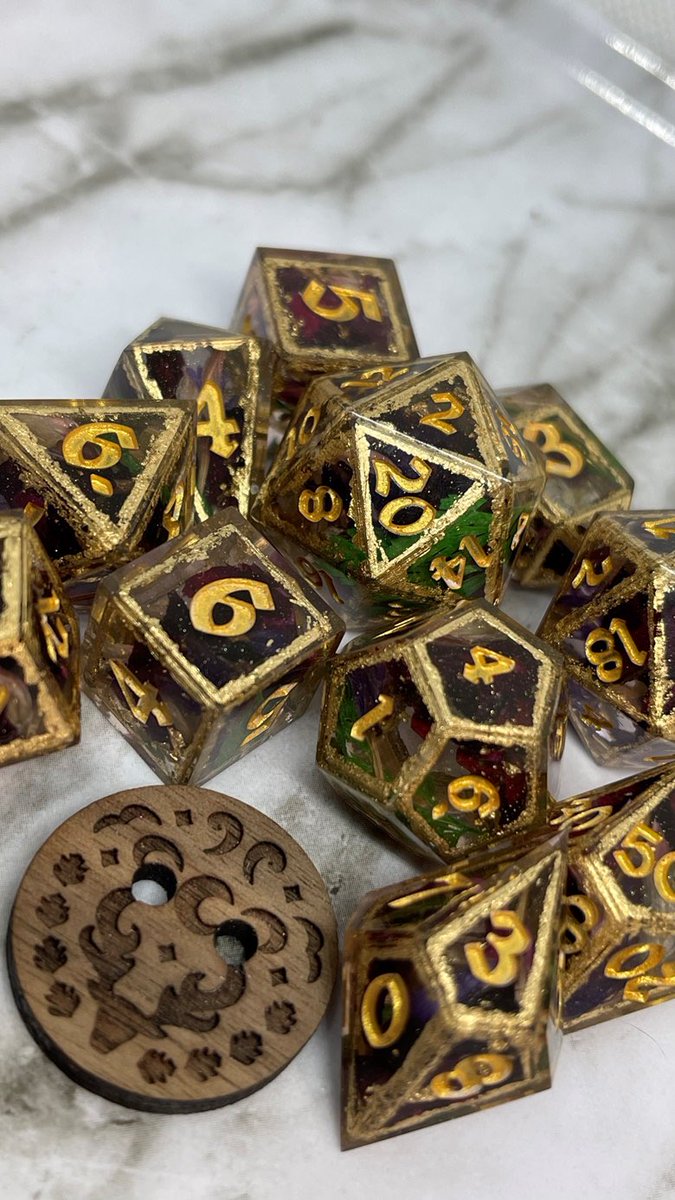ArtysCrafts's tweet photo. On the last leg of our RV journey and after frequent repairs, we need just a little bit of money for gas.

If you’re interested in purchasing dice, I have quite a few sets in the shop.

If you’re just interested in being an awesome person consider buying a ko-fi 💕 https://t.co/Gq6vvAHoXW