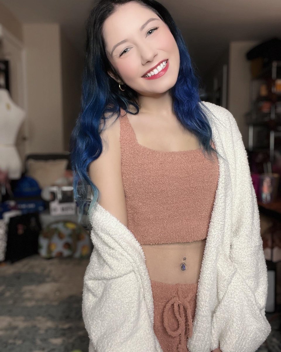 Daniella Claire @ LACC on Twitter: "28! 🎂"