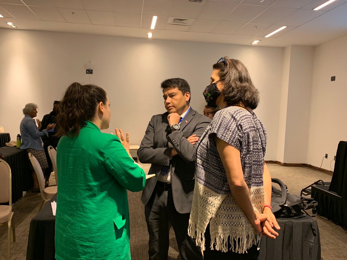 MelanieBergma18's tweet photo. #AskAScientist was a great success: So many interested delegates &amp; questions! Plus it was really fun, too! Now, we have a better feel for what information is needed, so we can target capacity building activities during the intersessional period &amp; #INC2.
#SciComm #PlasticsTreaty. https://t.co/Nyz73q6yz4