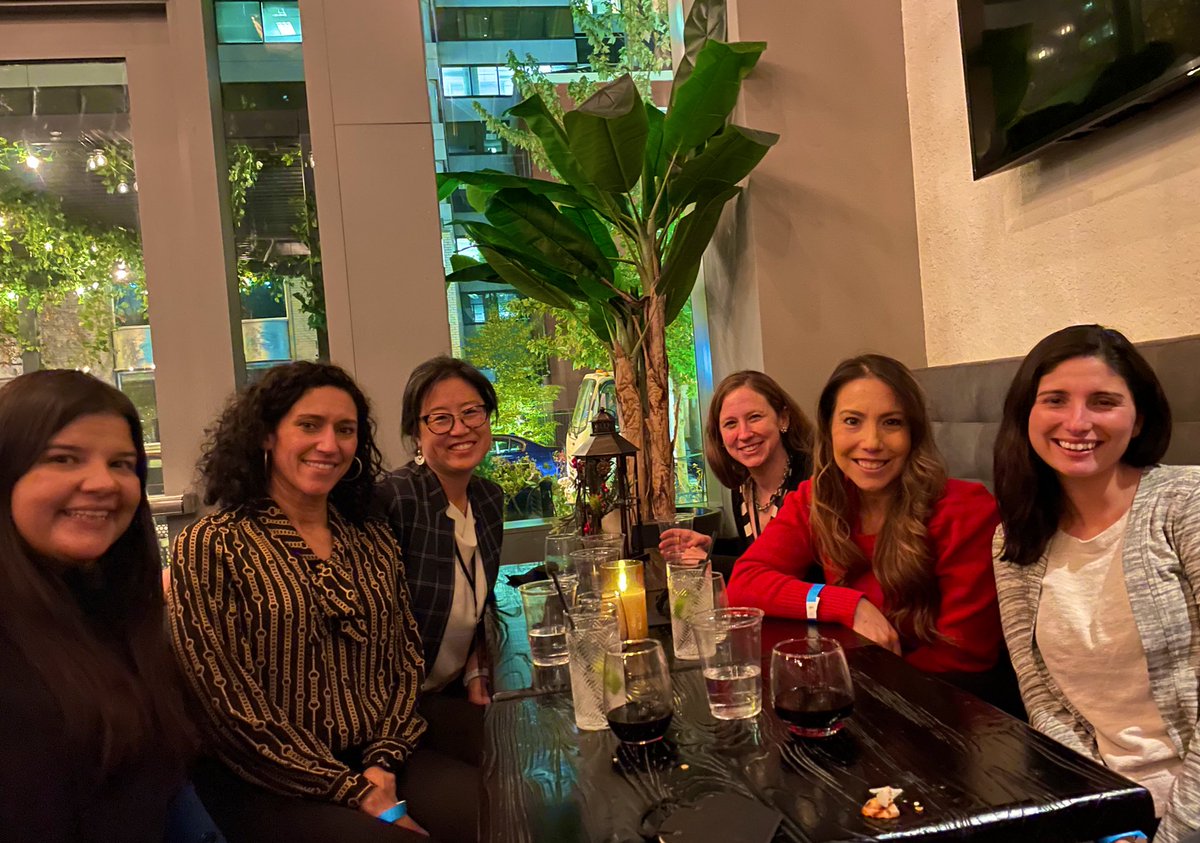 SoRoPhD's tweet photo. I feel so grateful when I get to chat with these brilliant, bold & generous humans! Thanks @wtgrantfdn @agamoran @jci504 @KimDuMont1 for bringing us together for #reducinginequality too short of a visit! @prof_ishimaru @AdrianaRuth @BdetteSanchez @GandaraDenisa @RLowenhaupt 🙏🏼🫶🏼 https://t.co/KMAtaFfywr