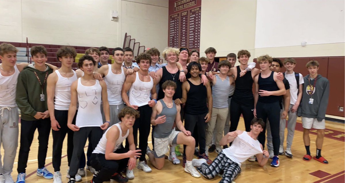 BJIMScouts's tweet photo. After the tragic events of yesterday, some of Tav’s closest friends decided to stay in school today and play this afternoon’s intramural game in honor of him. TMGD prevailed 42-21. It’s bigger than sports. #llt https://t.co/g3Pr4qBB5v