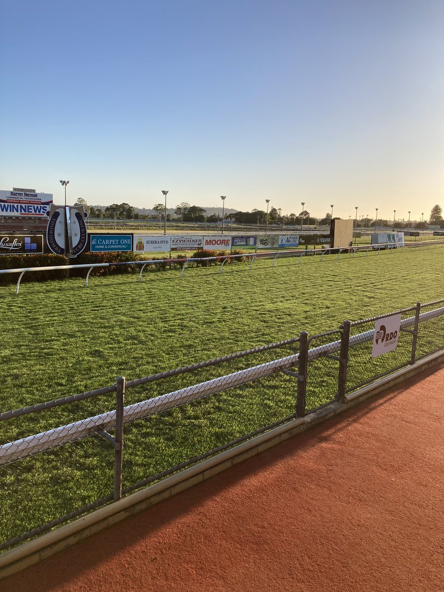 taity69's tweet photo. Good morning from @CliffordPark_  Good Luck #greatdayforit #manywinners @RadioTABAus @stevejoseph69 @michaelmaxworth https://t.co/8S8sblkIfx