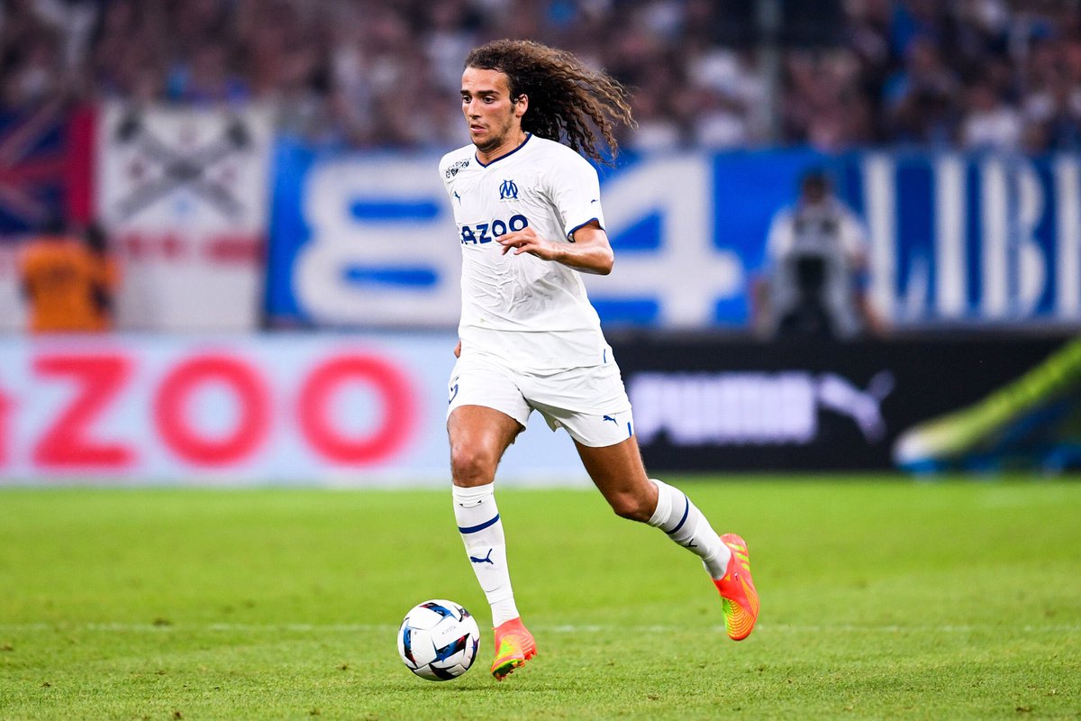 fabrodu13's tweet photo. Guendouzi a le respect du maillot olympien,point final . https://t.co/R4AX0xkLLK